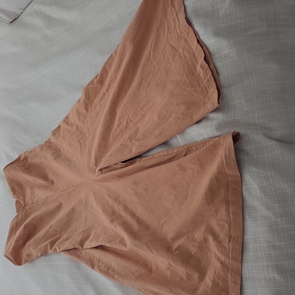 Tie-back Sleeveless Cropped Romper - Picture 7 of 9